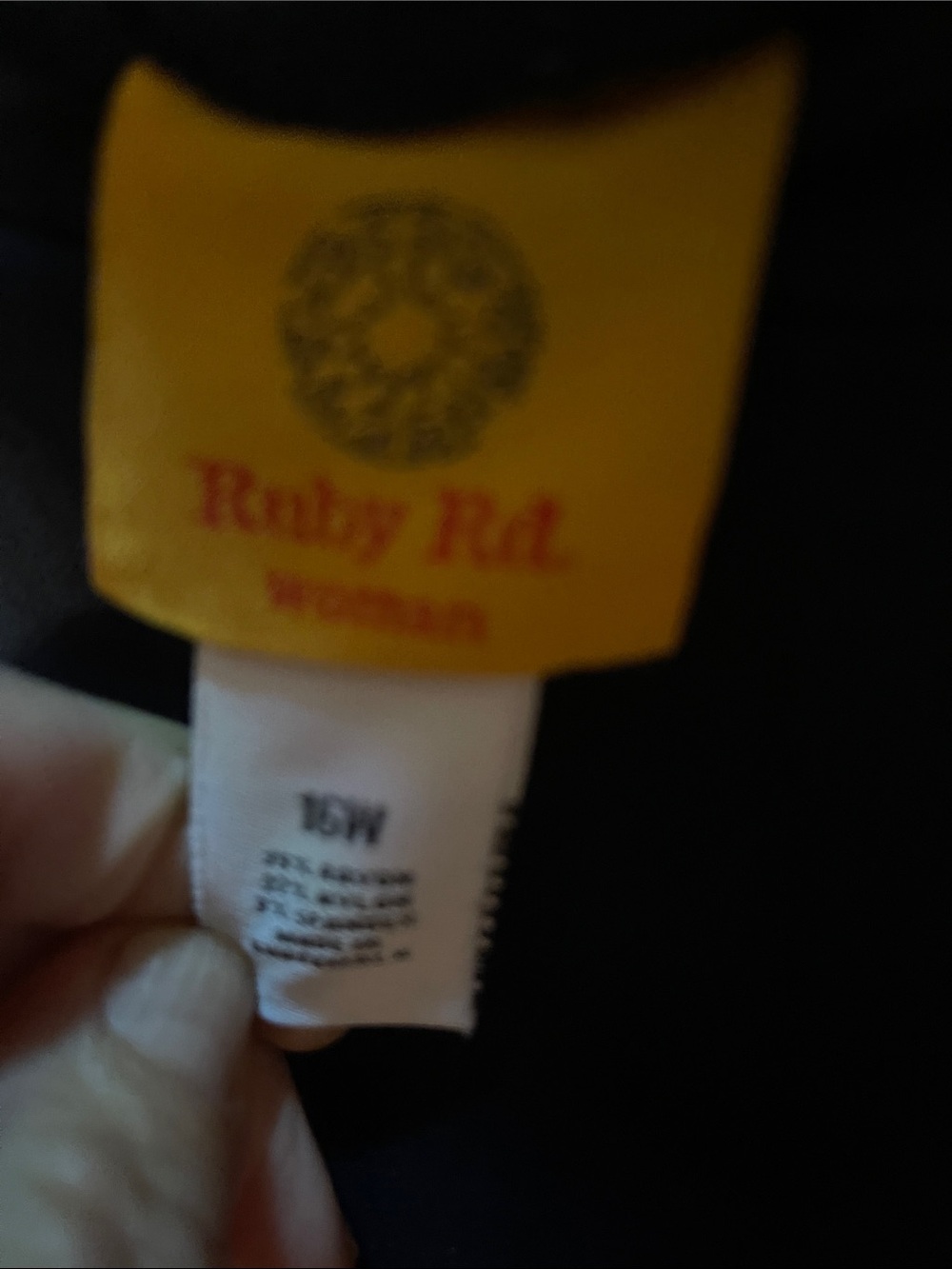 Ruby Rd. Dark Navy Capris - Picture 2 of 4
